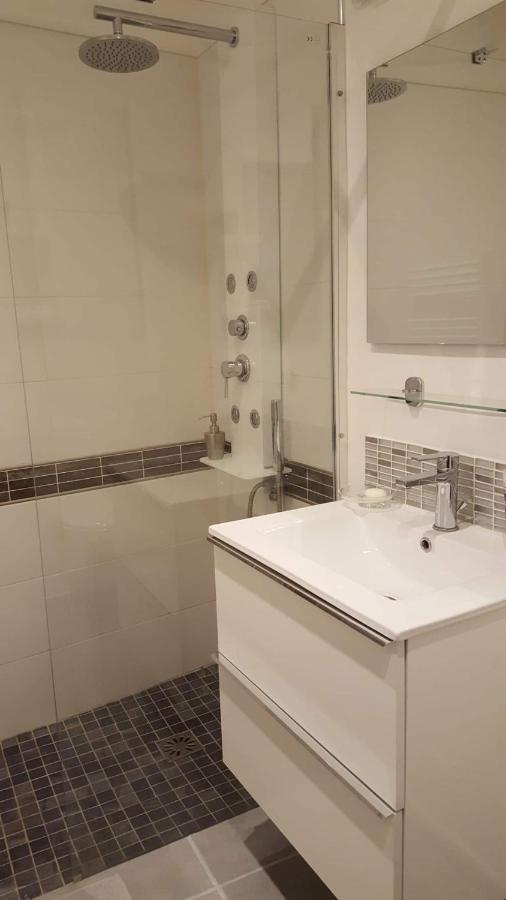 Agreable Appartement T2 Proche Centre Nîmes Zewnętrze zdjęcie