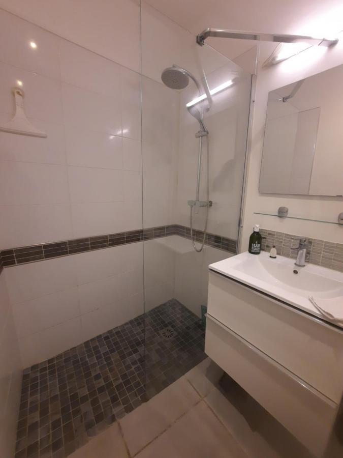 Agreable Appartement T2 Proche Centre Nîmes Zewnętrze zdjęcie