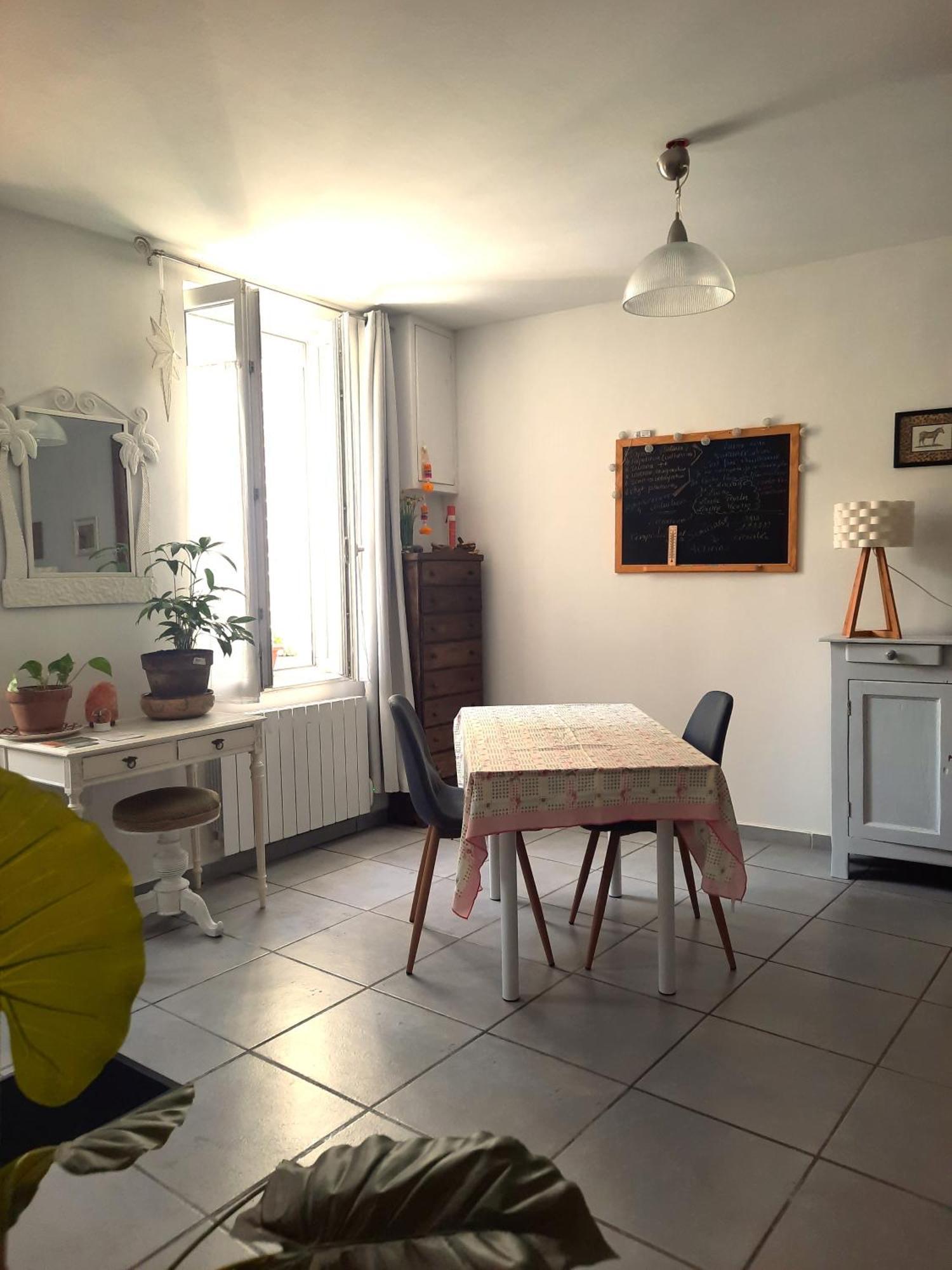 Agreable Appartement T2 Proche Centre Nîmes Zewnętrze zdjęcie